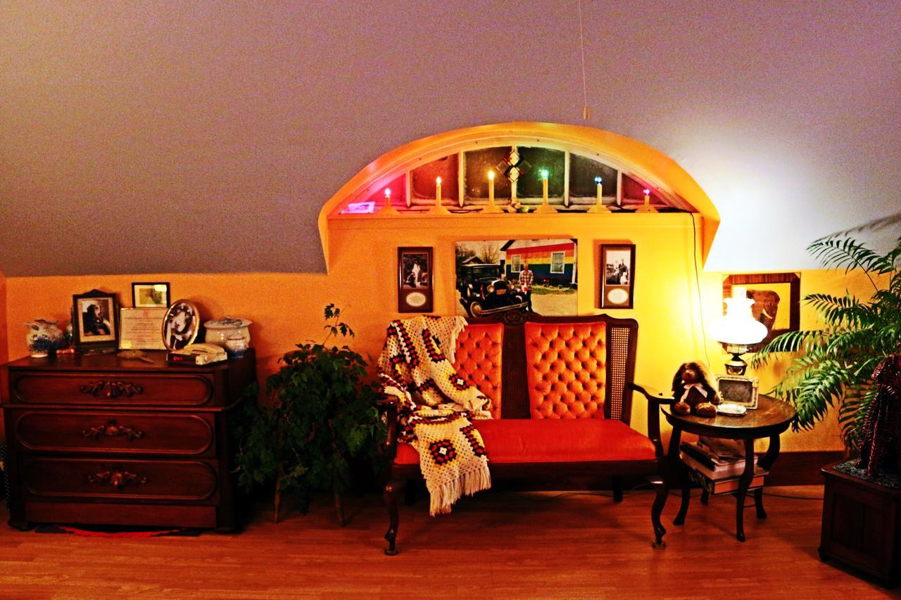 Green Gay Bulls Bed And Breakfast Vernon Bridge Exterior photo